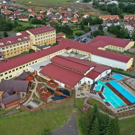 Exclusive Lipno Wellness & *